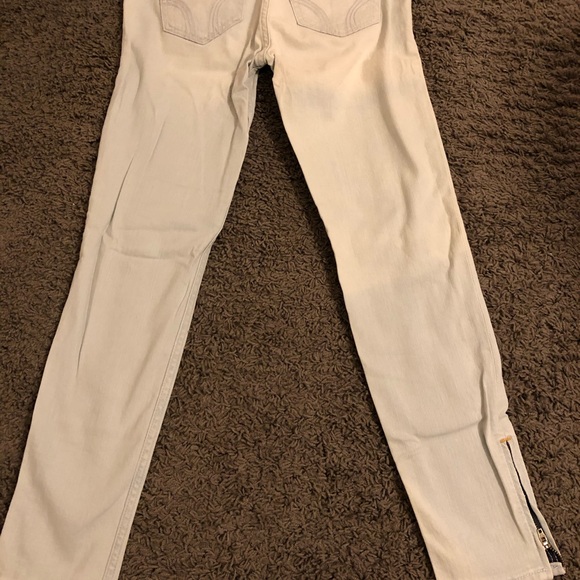 New hollister skinny leg jeans - Picture 6 of 9